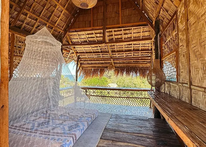 Om Namaste Beachhouse And Cottages Daanbantayan