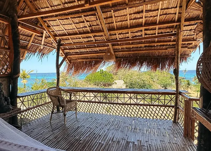 Om Namaste Beachhouse And Cottages Daanbantayan