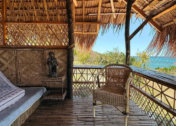 Guest house Om Namaste Beachhouse And Cottages Daanbantayan